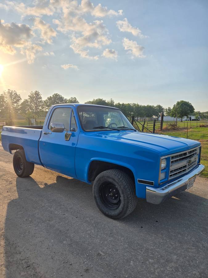 Chevy-silverado-1500-1987-blue