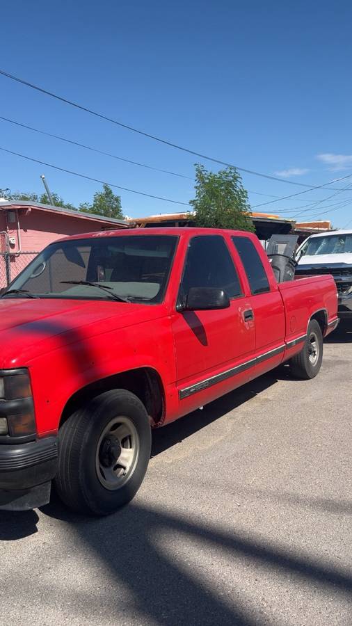 Chevy-silverado-1995-red