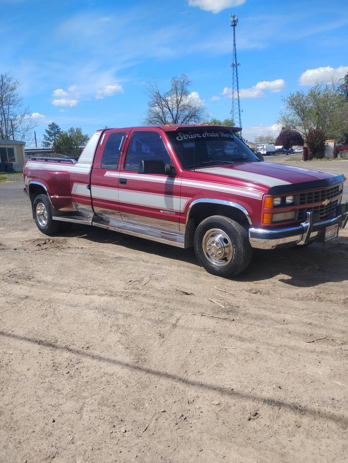 Chevy-silverado-3500-1989-red