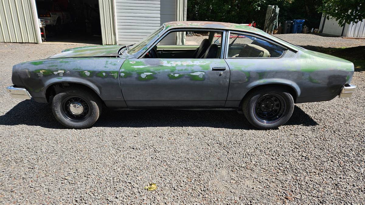 Chevy-vega-1974-green