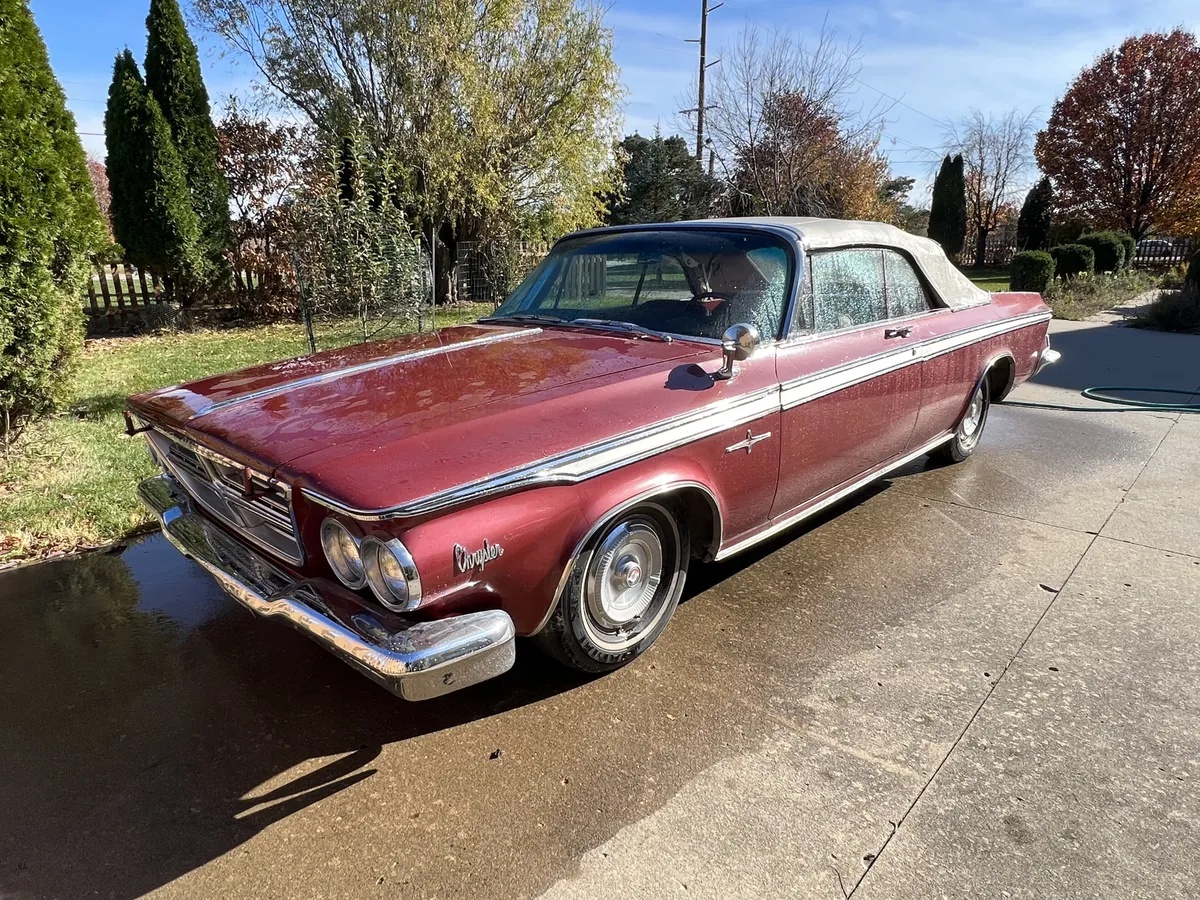 Chrysler-300-1964-Red-Burgundy