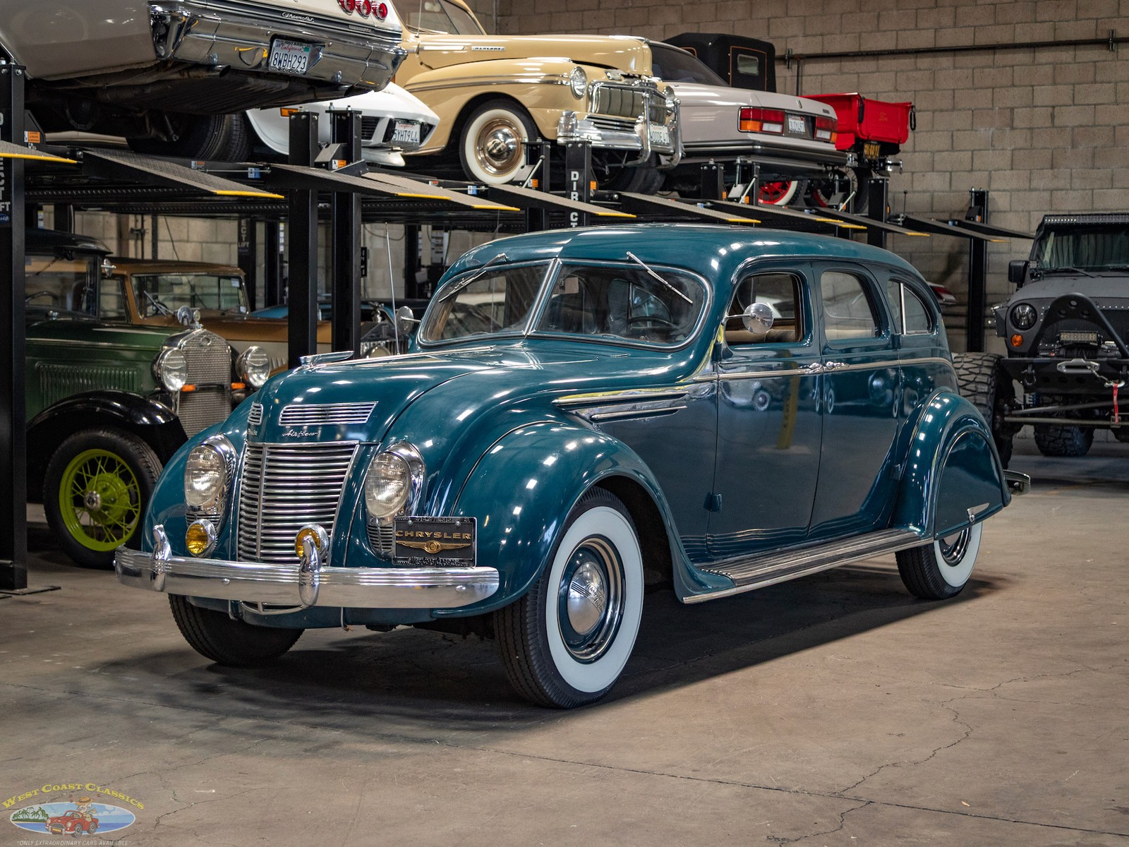 Chrysler-Airflow-Series-C17-4-Door-Sedan-1937-4-Door-Sedan Chrysler Airflow Series C17 4 Door Sedan 1937