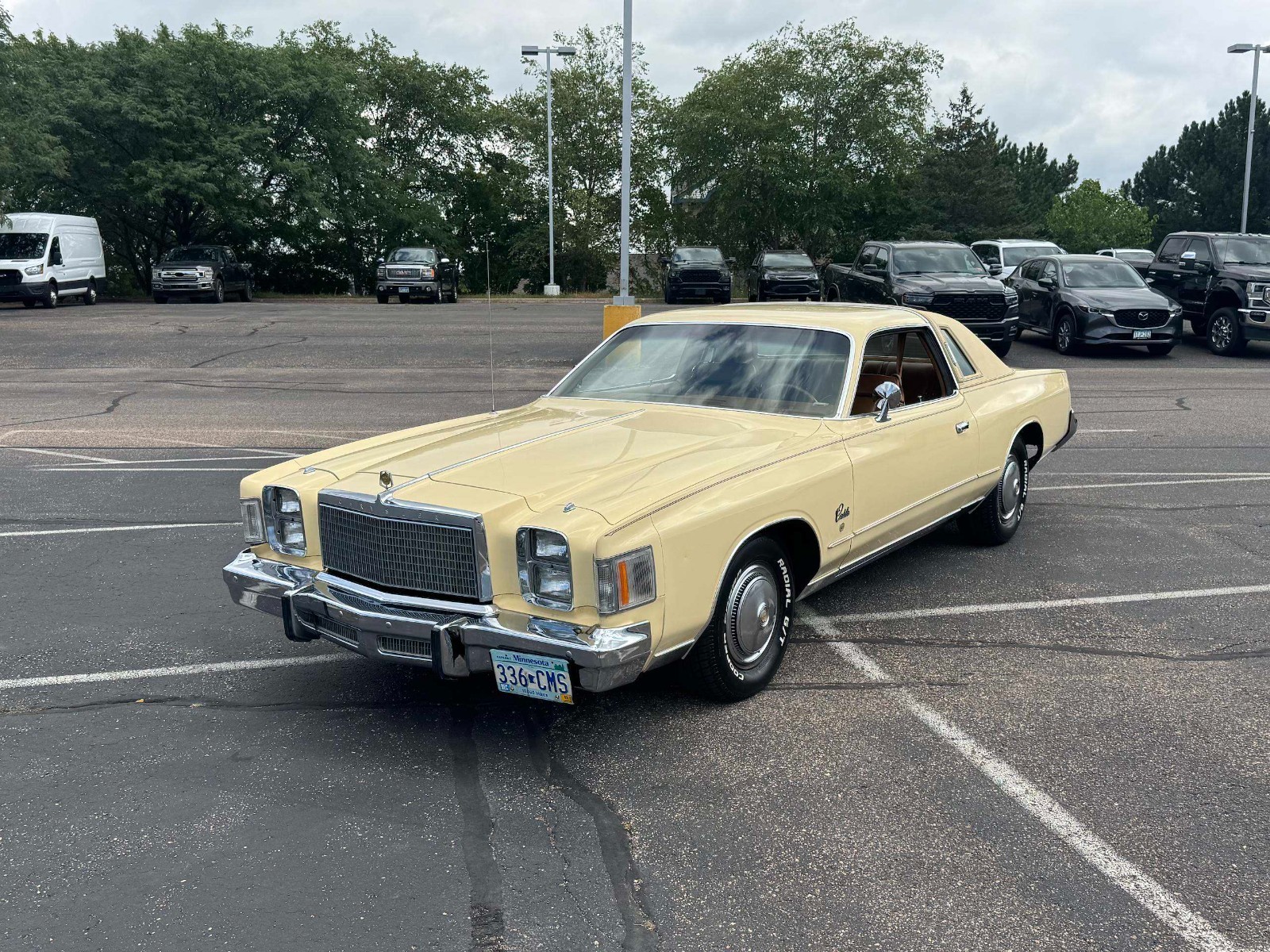 Chrysler-Cordoba-1978-Coupe-Brown