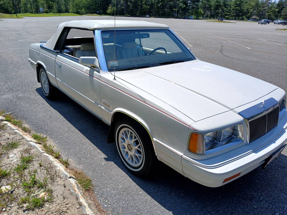 Chrysler-Lebaron-1986-white