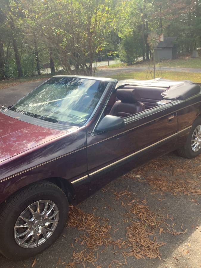 Chrysler-Lebaron-1989-red