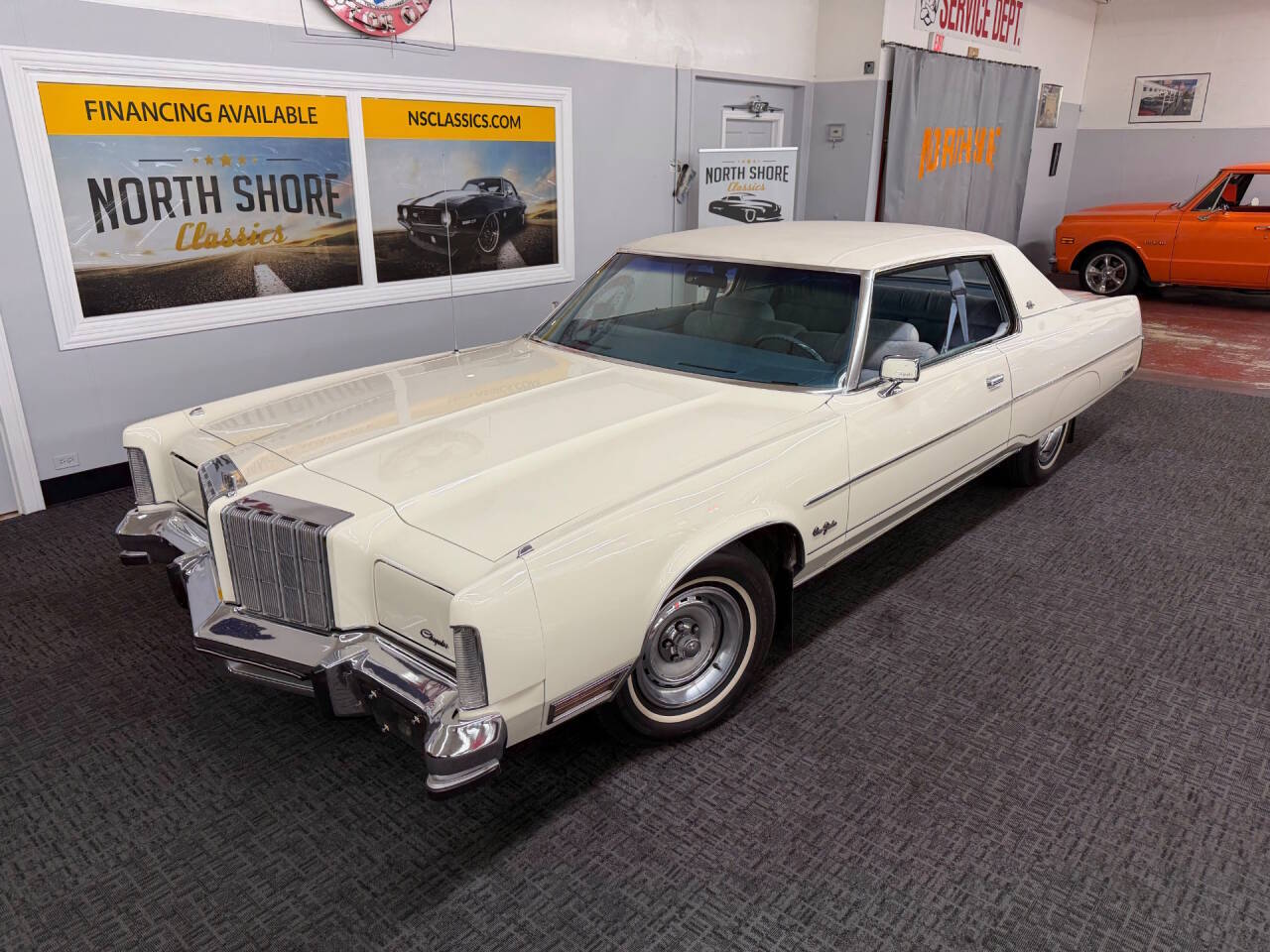 Chrysler-New-yorker-1978-White-Blue