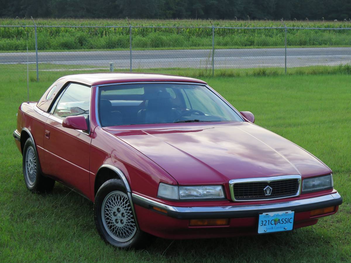 Chrysler-Tc-luxury-1991-red