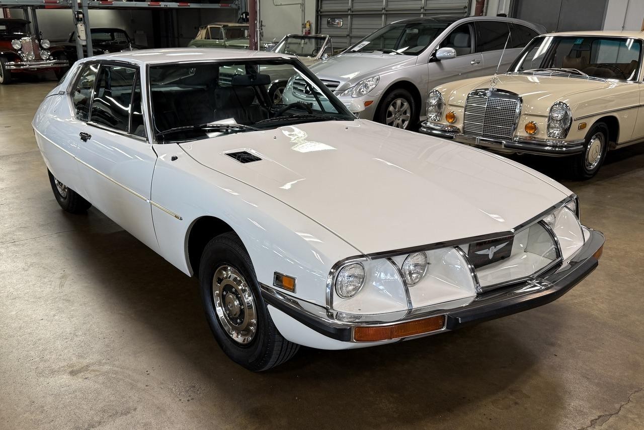 Citroen-1972-2-Door-Black