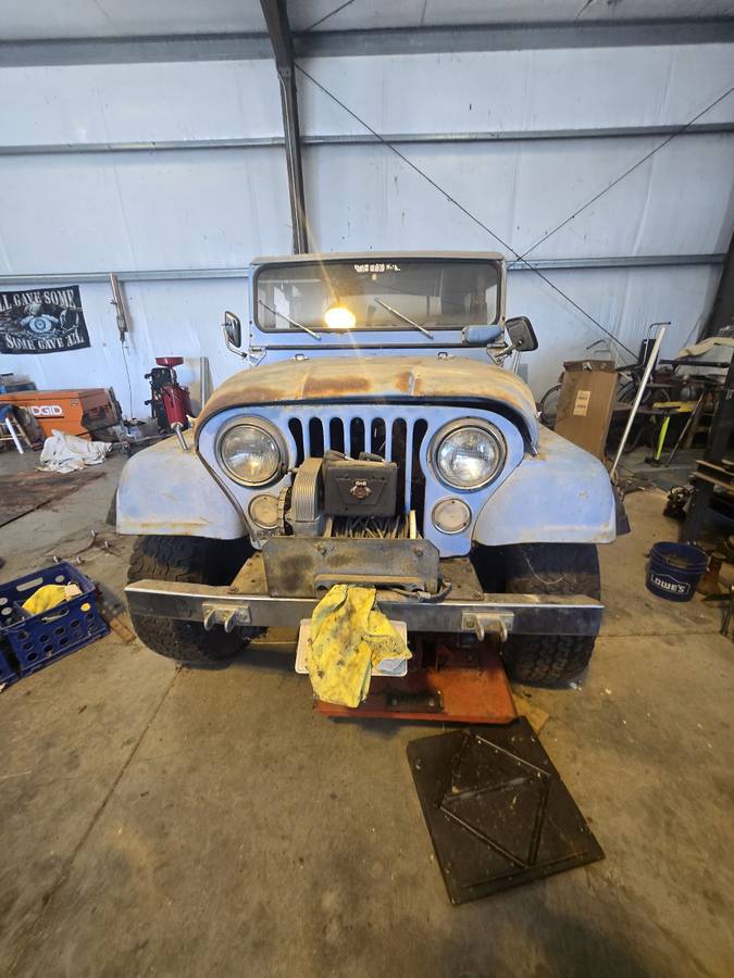 Cj-5-renegade-1975-blue