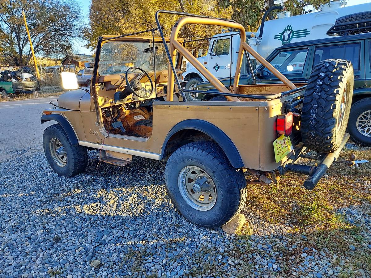Cj7-jeep-1984-yellow