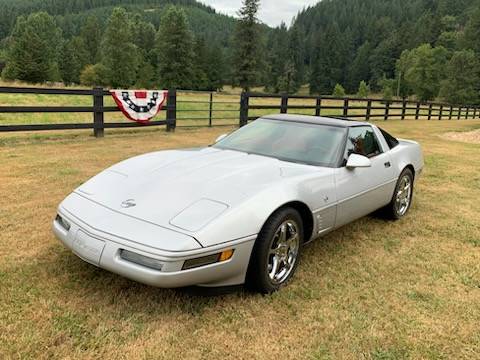 Corvette-collectors-edition-1996-silver