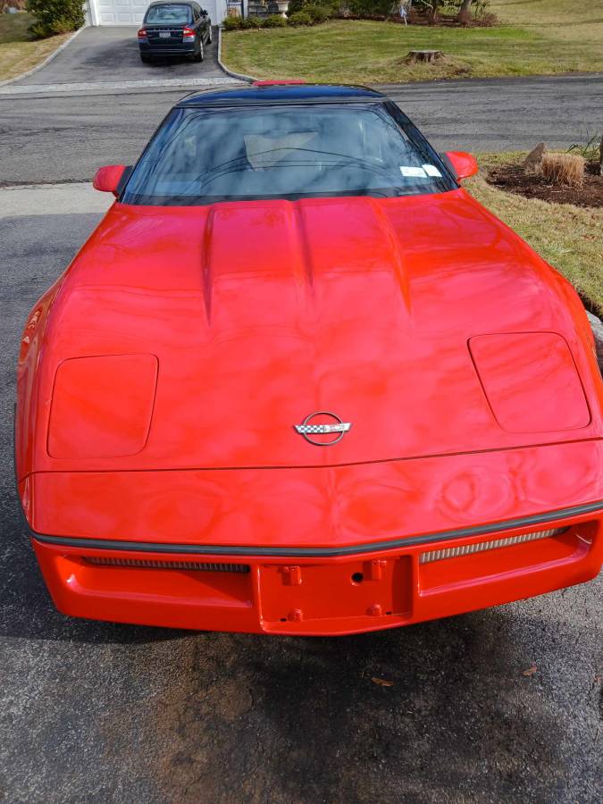 Corvette-coupe-1987-red