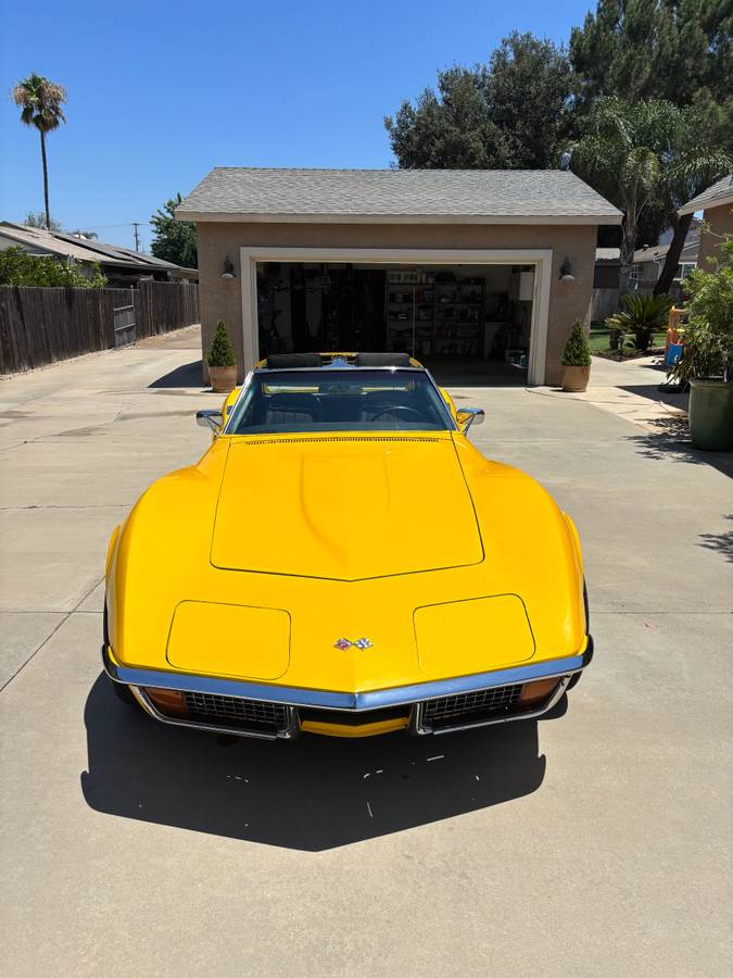 Corvette-stingray-1972-yellow
