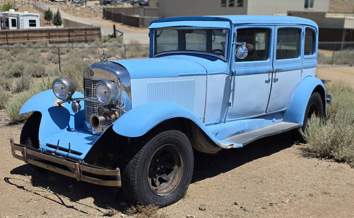 Custom-built-1933-blue