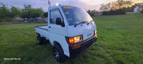 Daihatsu-hijet-1994-White