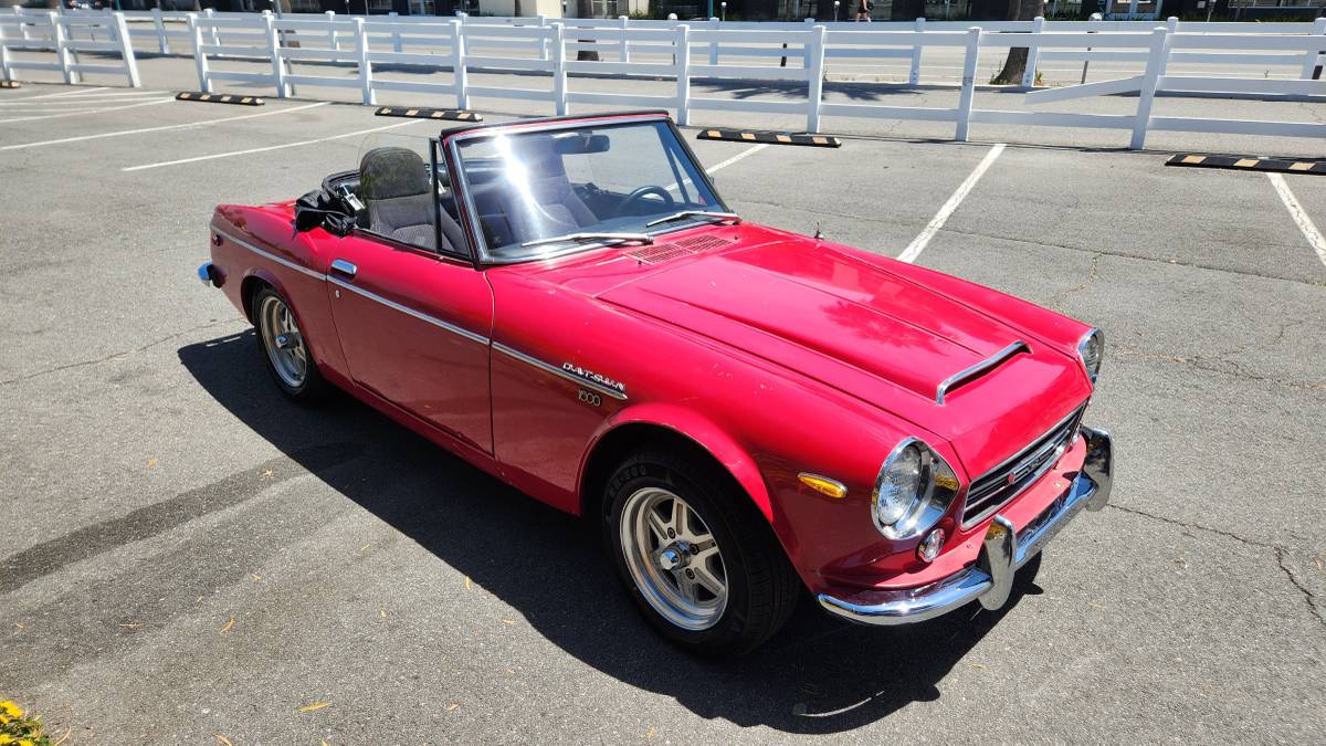 Datsun-1600-fairlady-1969-red