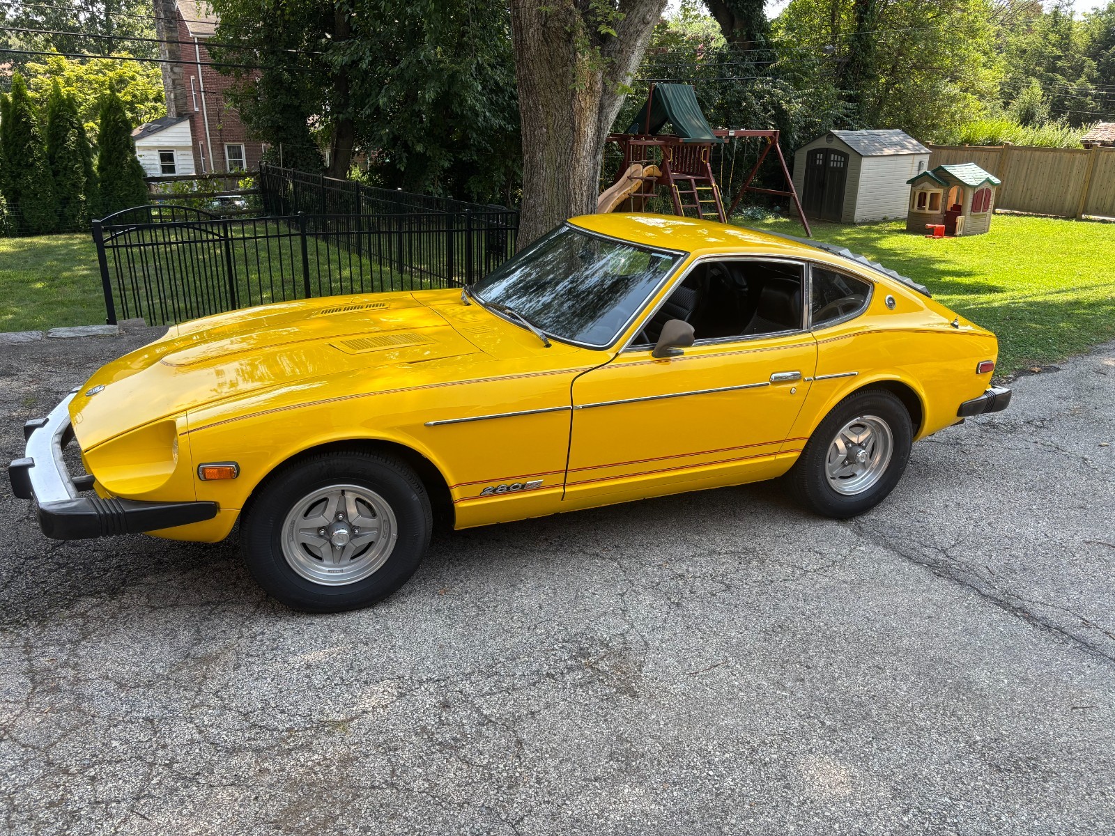 Datsun-280Z-1977-Coupe