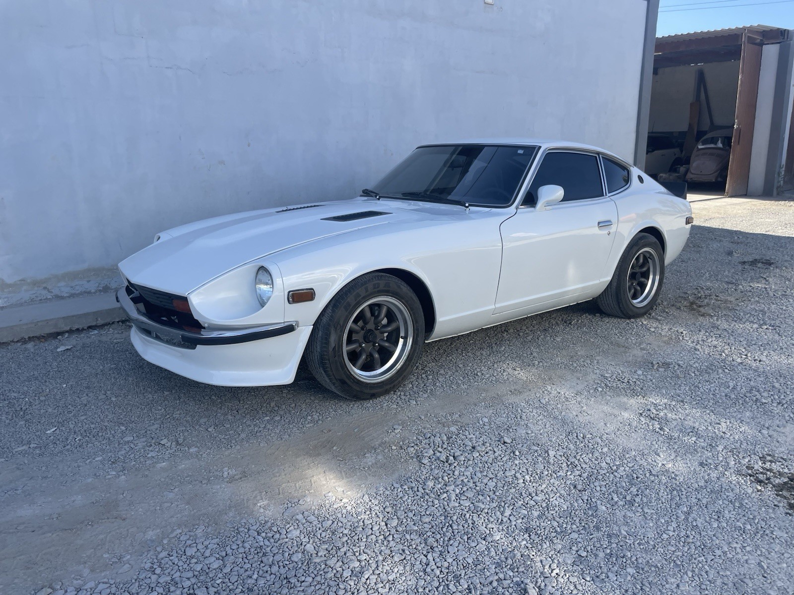 Datsun-280Z-1977-Fastback-Black