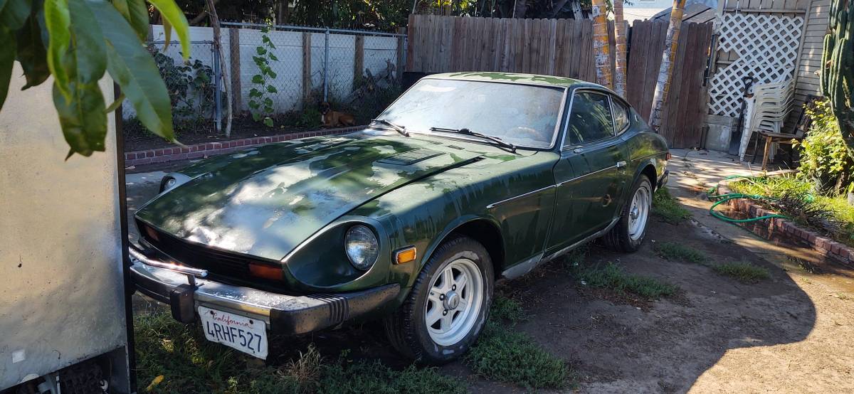 Datsun-280z-1977-green