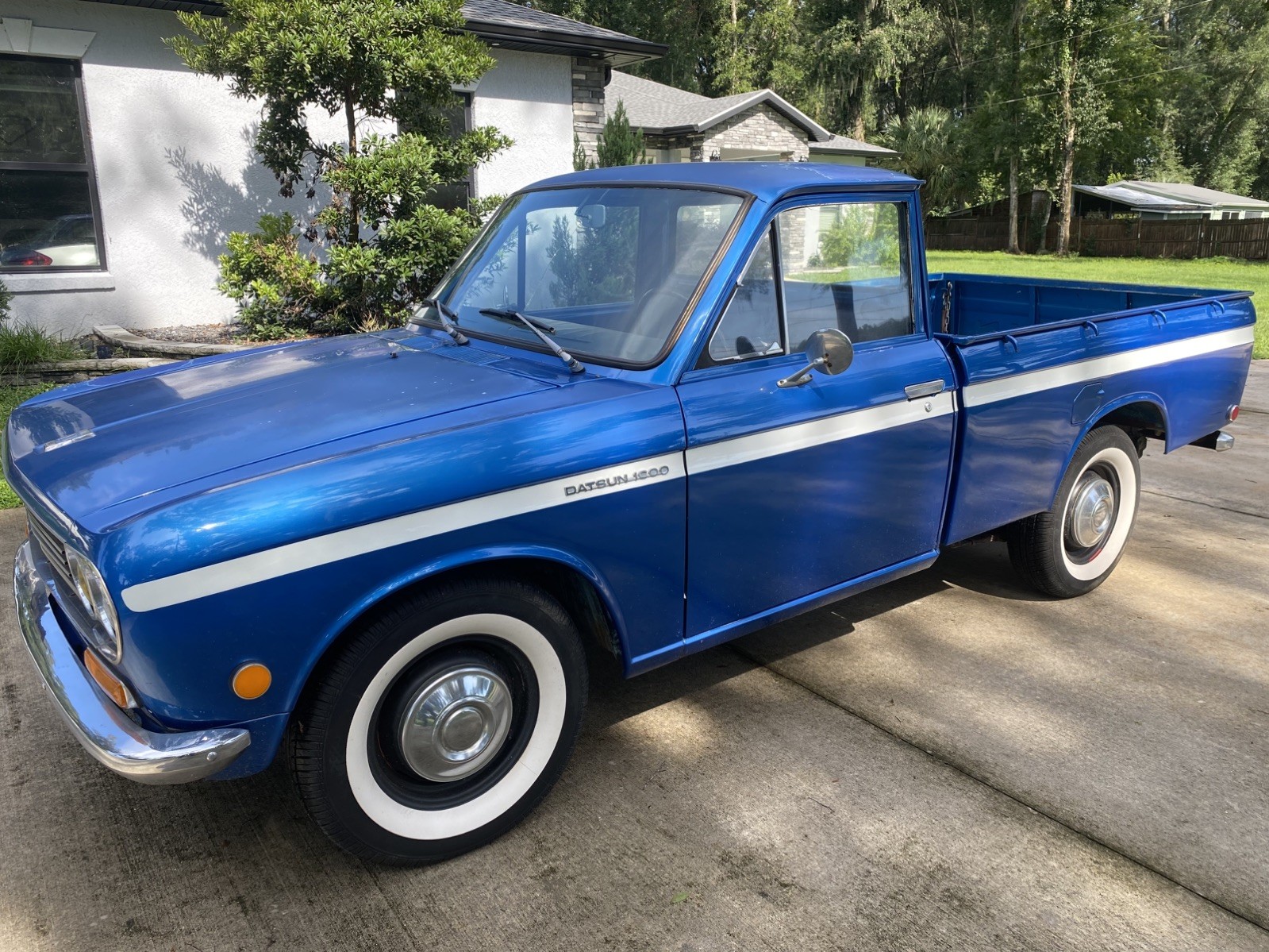 Datsun-521-Pickup-1970-Standard-Cab-Pickup-Blue