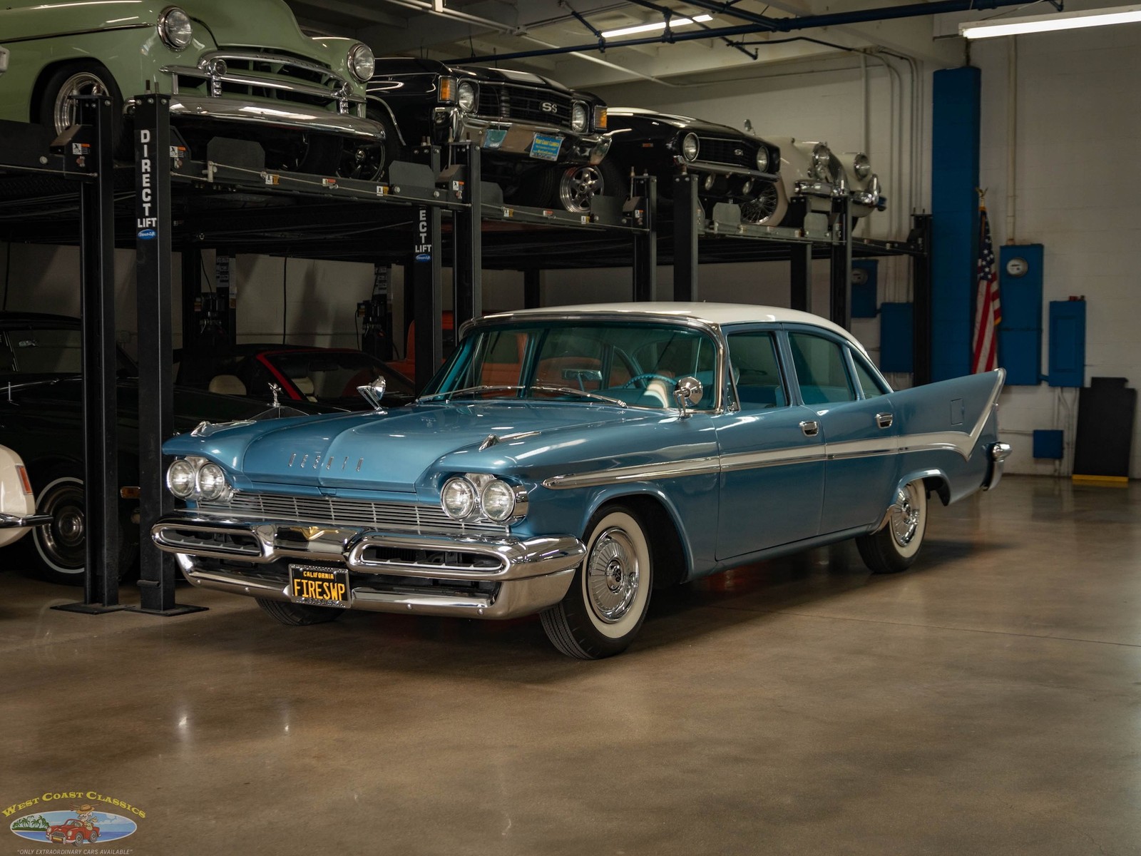 DeSoto-1959-4-Door-Hardtop-Blue