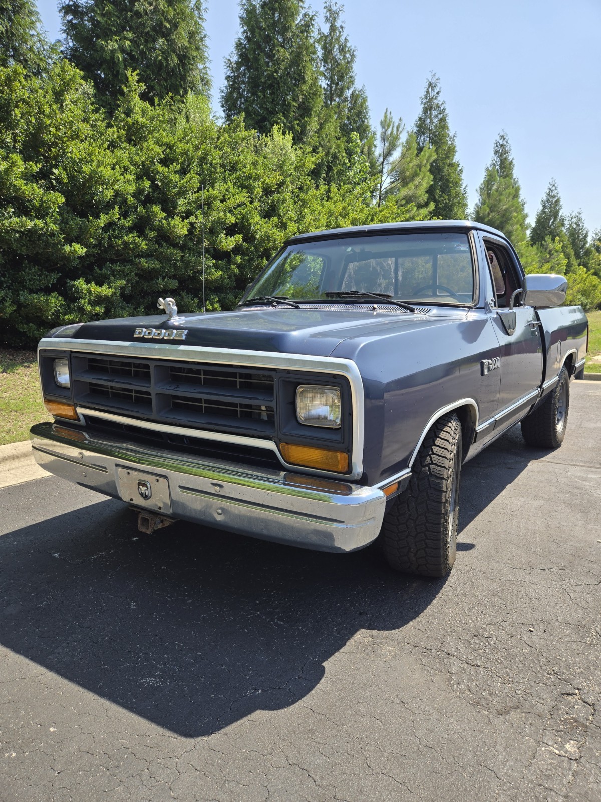 Dodge-100-1988-Standard-Cab-Pickup-Black