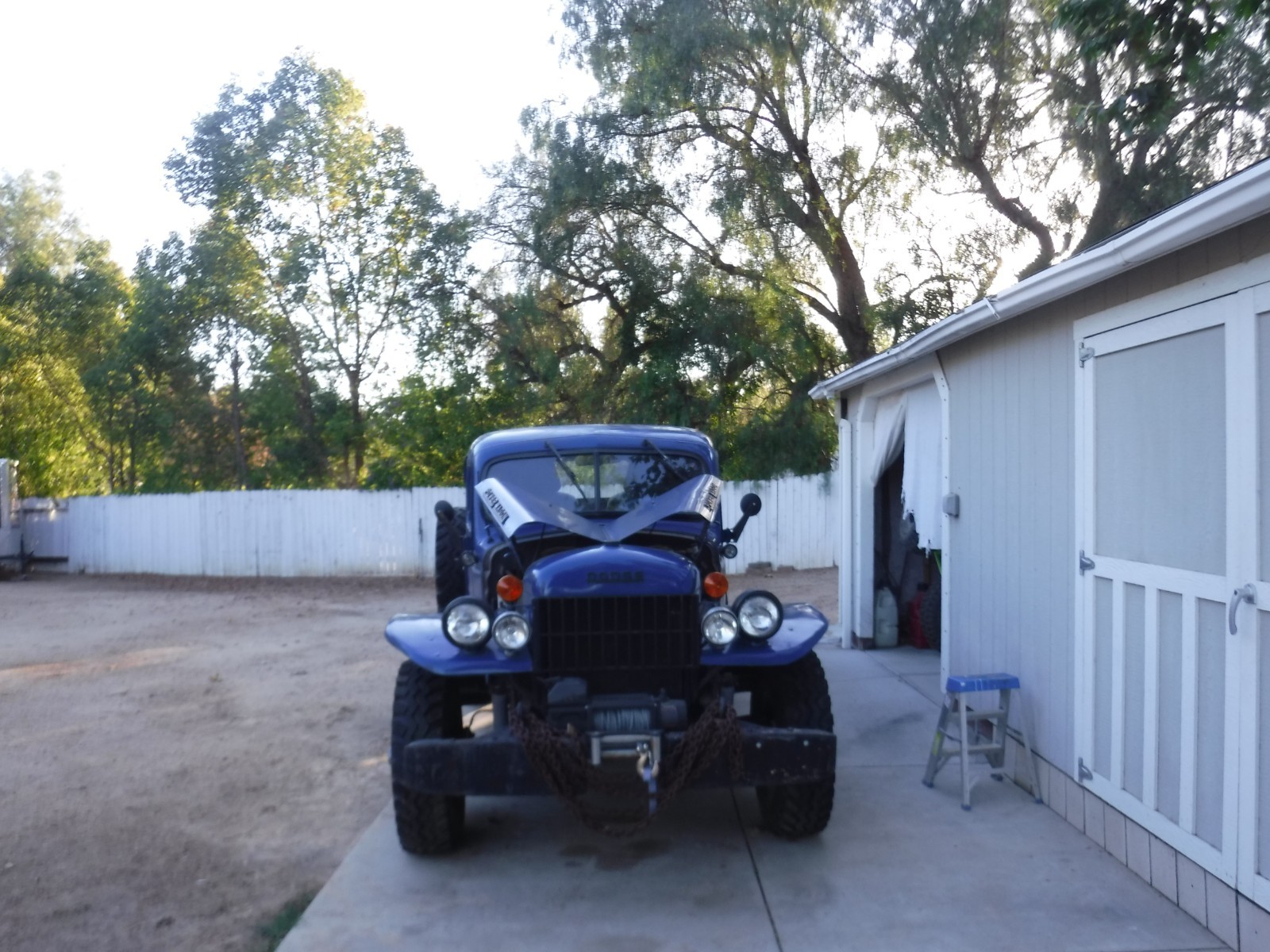 Dodge-12-Ton-Pickup-1948-Cab-Chassis-Black