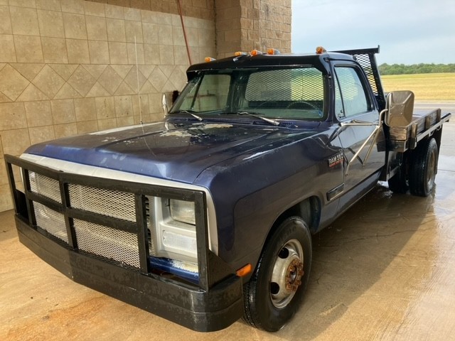 Dodge-3500-1991-Standard-Cab-Pickup-Gray