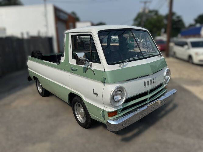 Dodge-A100-1969-GreenWhite