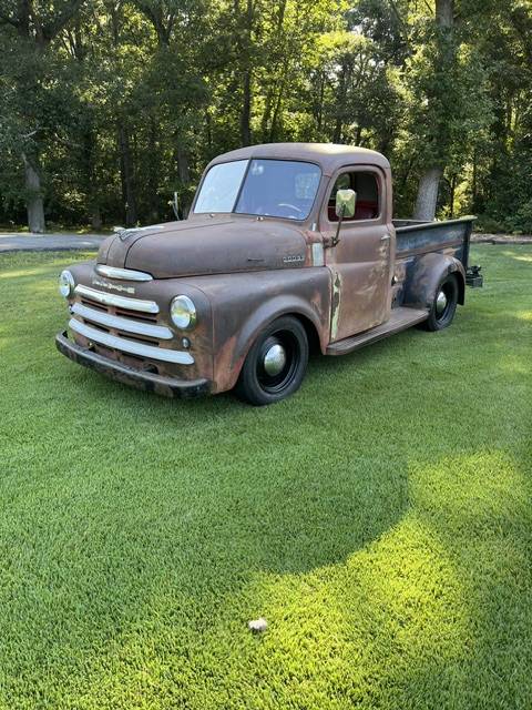 Dodge-B1b-1948-custom