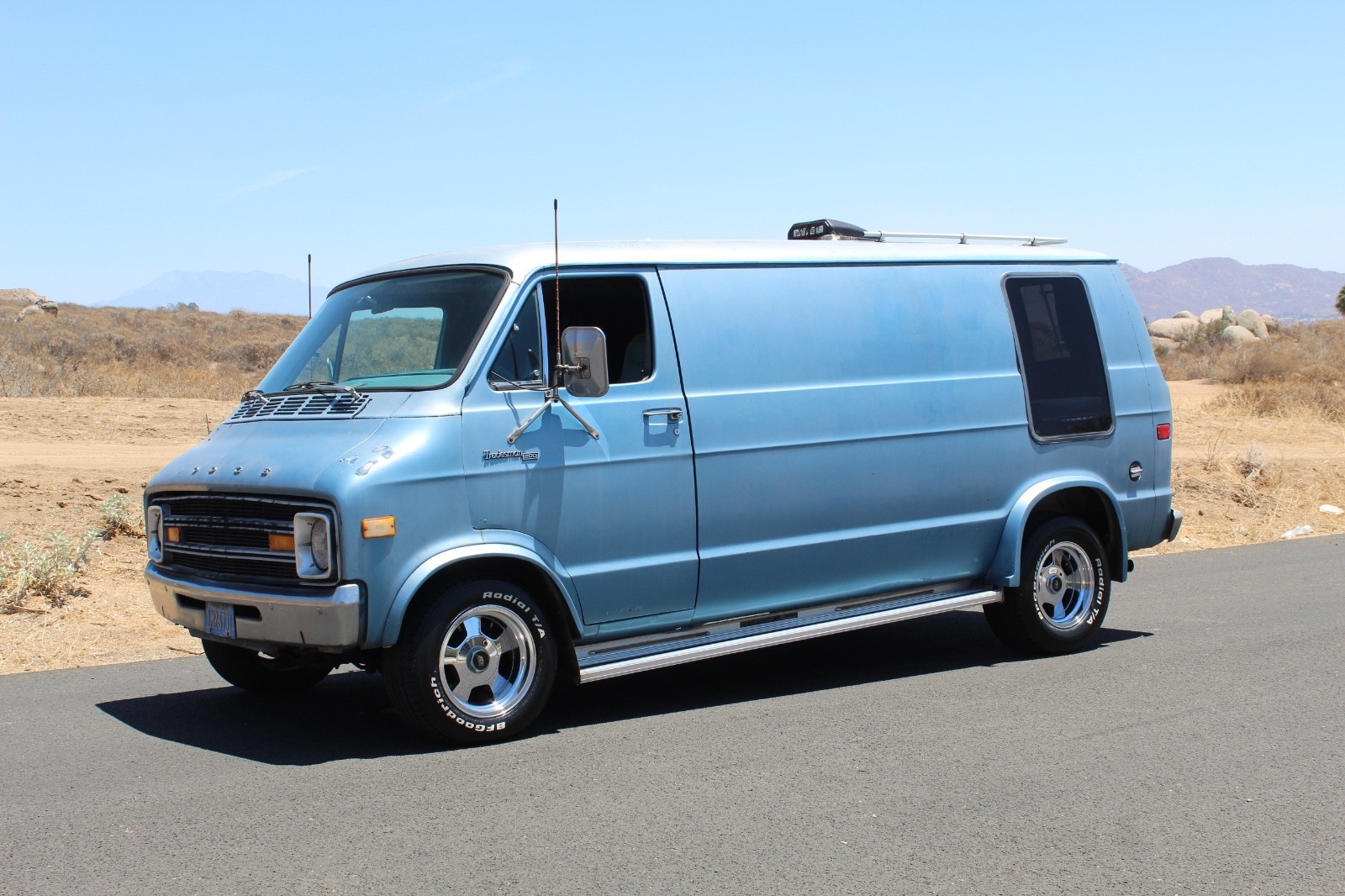 Dodge-B200-Van-1978-Van-Camper