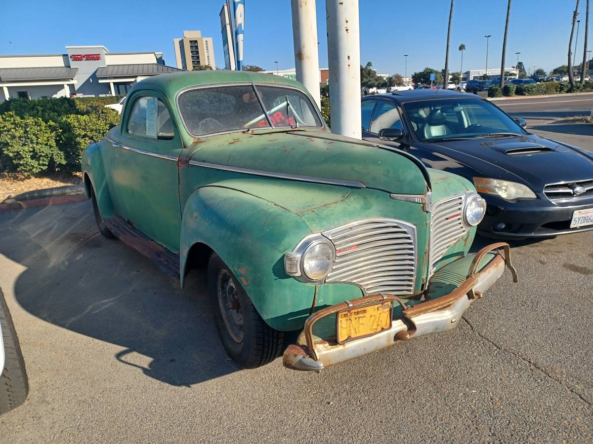 Dodge-Businessman-coupe-1941-Green