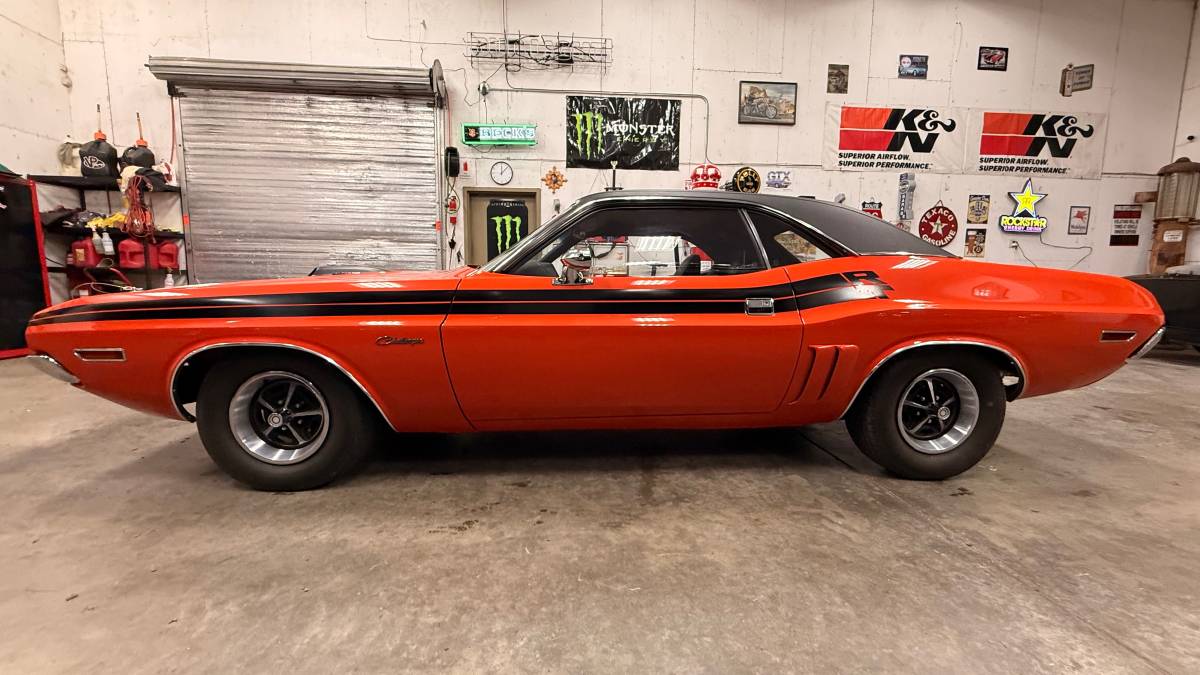 Dodge-Challenger-rt-1971