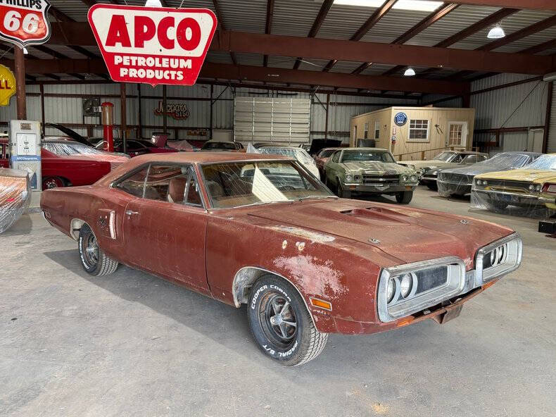 Dodge-Coronet-1970-Burnt-Orange-Burnt-Orange