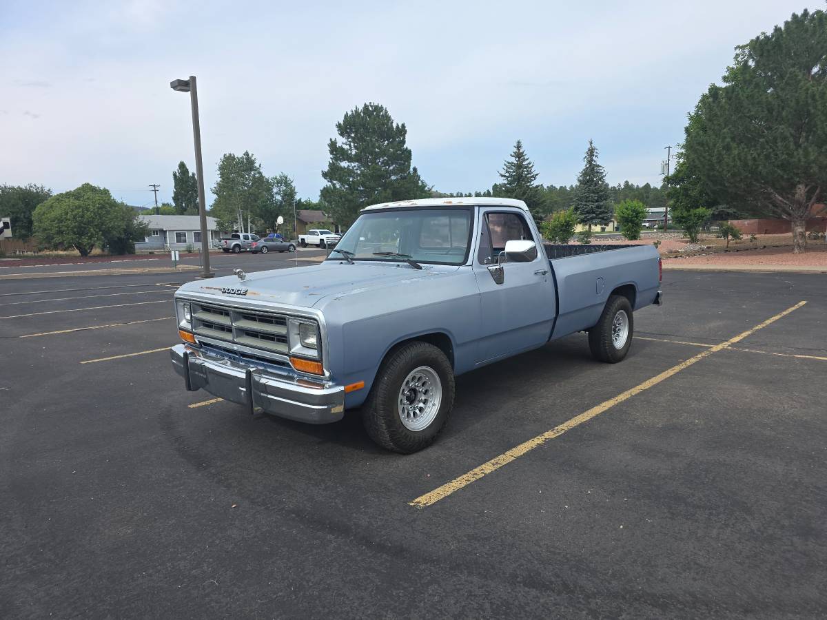 Dodge-D250-1988