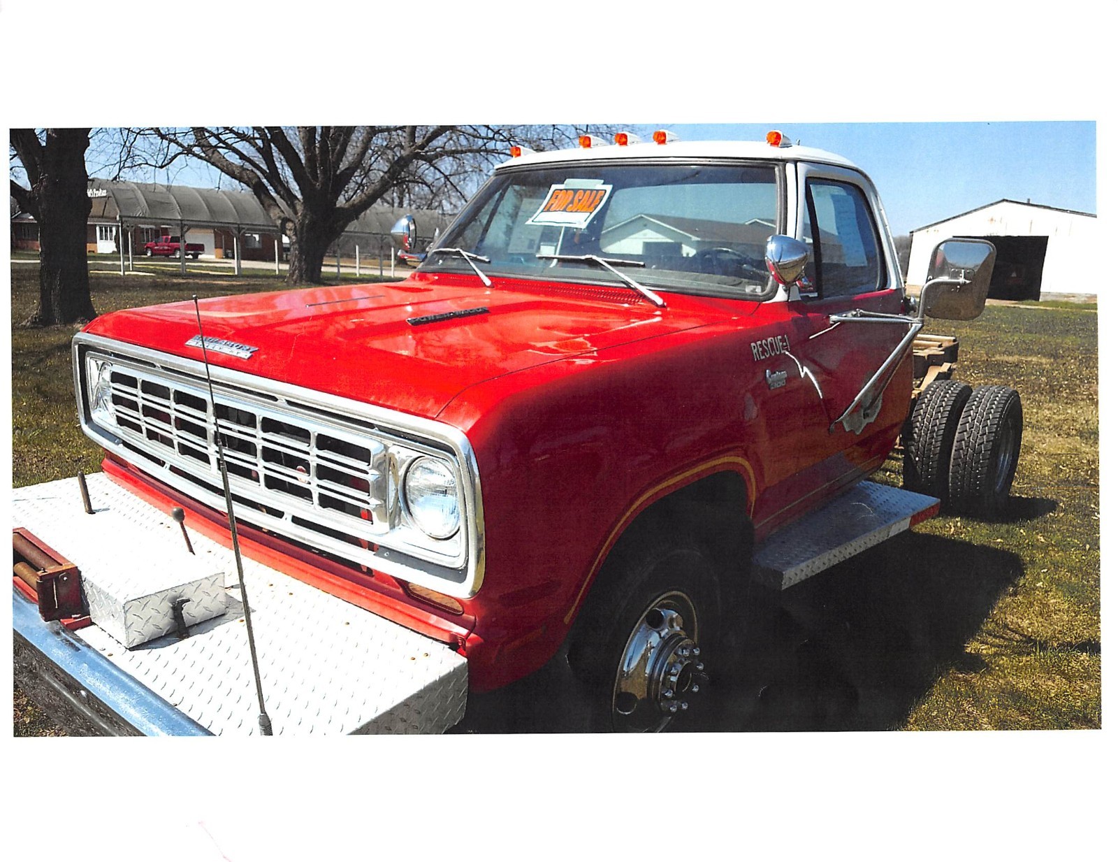 Dodge-D300-Pickup-1975-Cab-Chassis