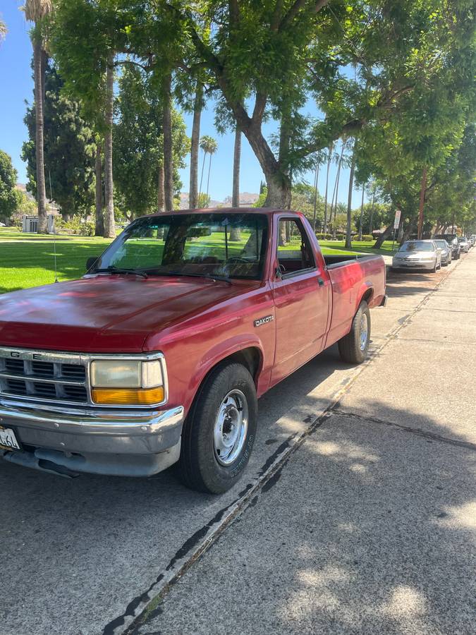 Dodge-Dakota-1992-red