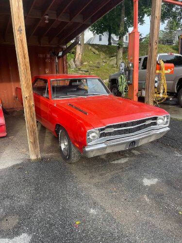 Dodge-Dart-1969-Red