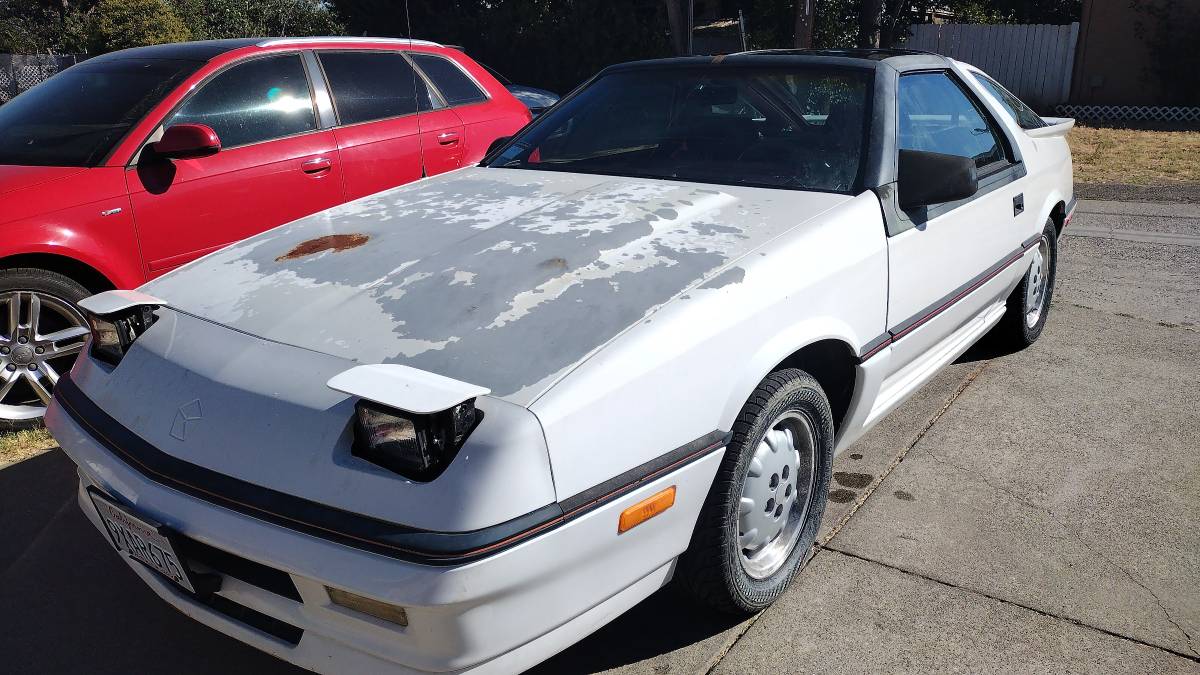 Dodge-Daytona-shelby-z-1988-white