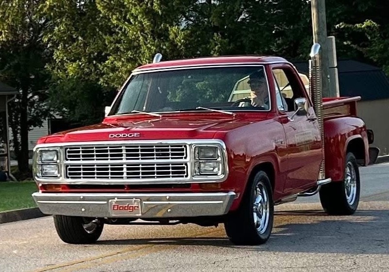 Dodge-Other-Pickups-1979-Standard-Cab-Pickup-Black