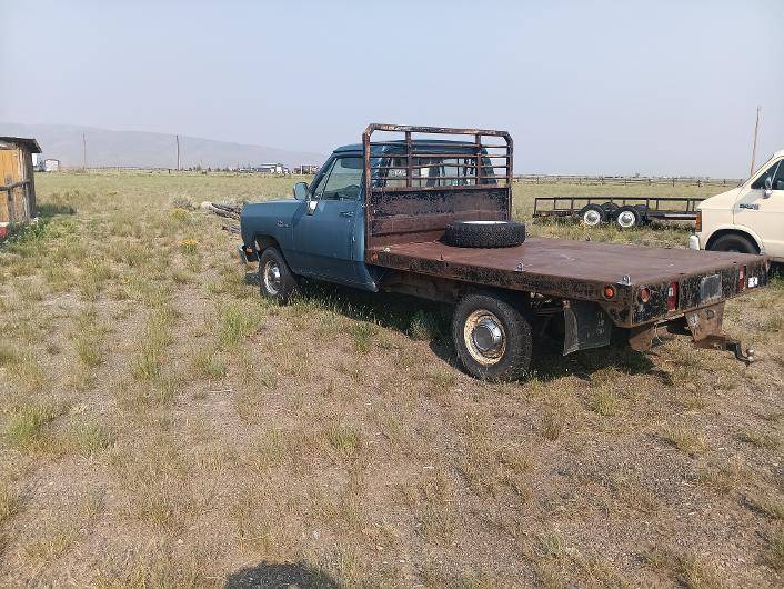 Dodge-Ram-1500-1993-blue