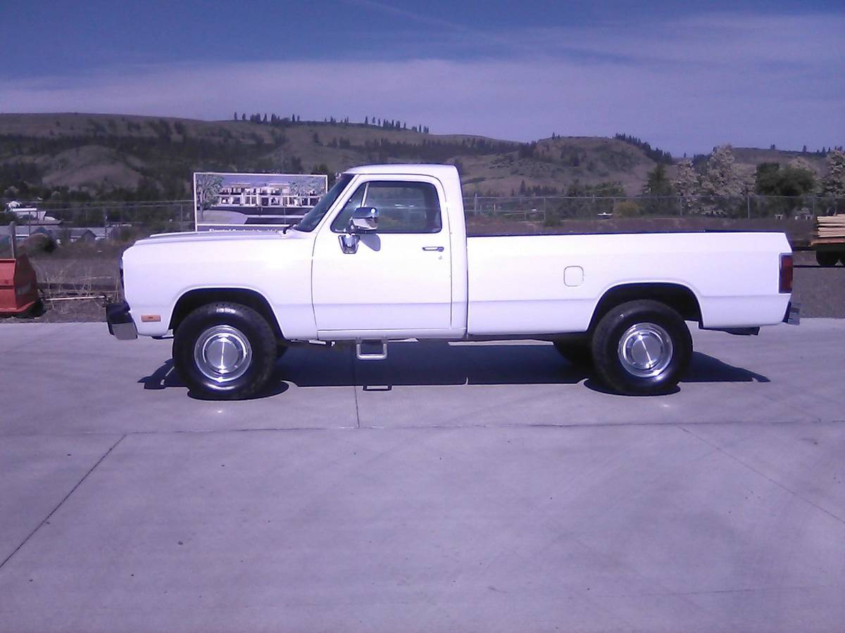 Dodge-Ram-250-1991-white