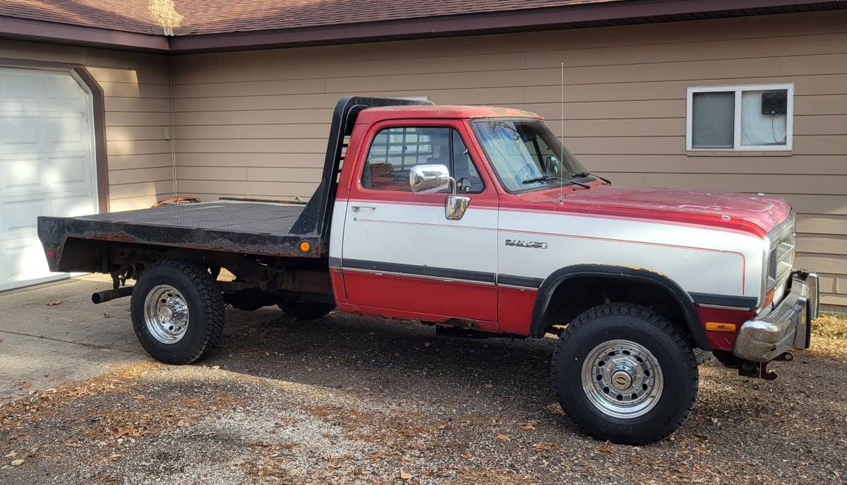 Dodge-Ram-2500-diesel-1990