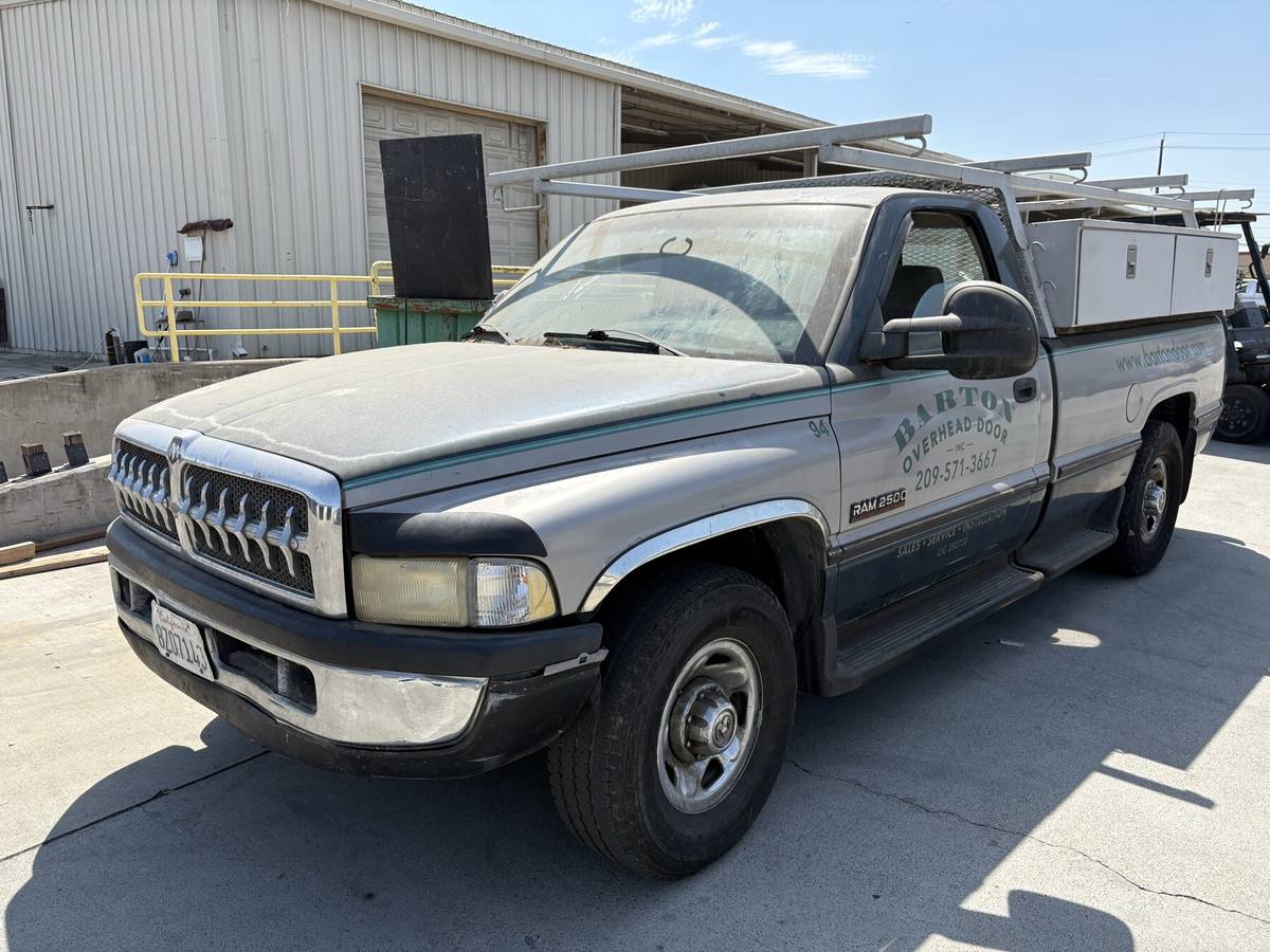 Dodge-Ram-2500-laramie-slt-5.9-cummins-1995-green