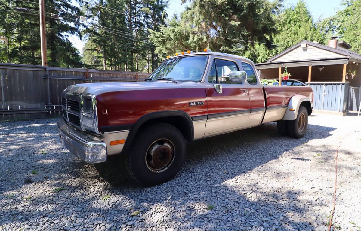 Dodge-Ram-3500-1992-red