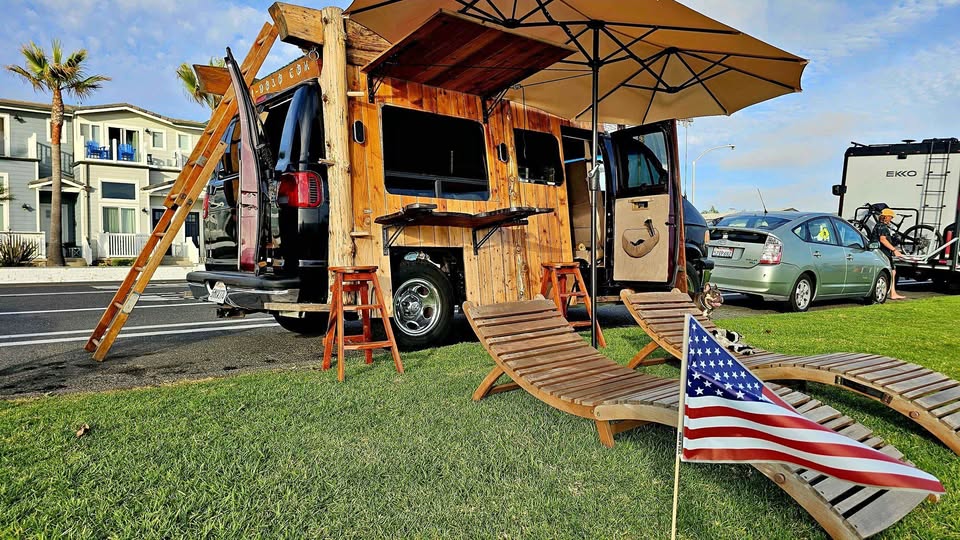 Dodge-Ram-campervan-1996
