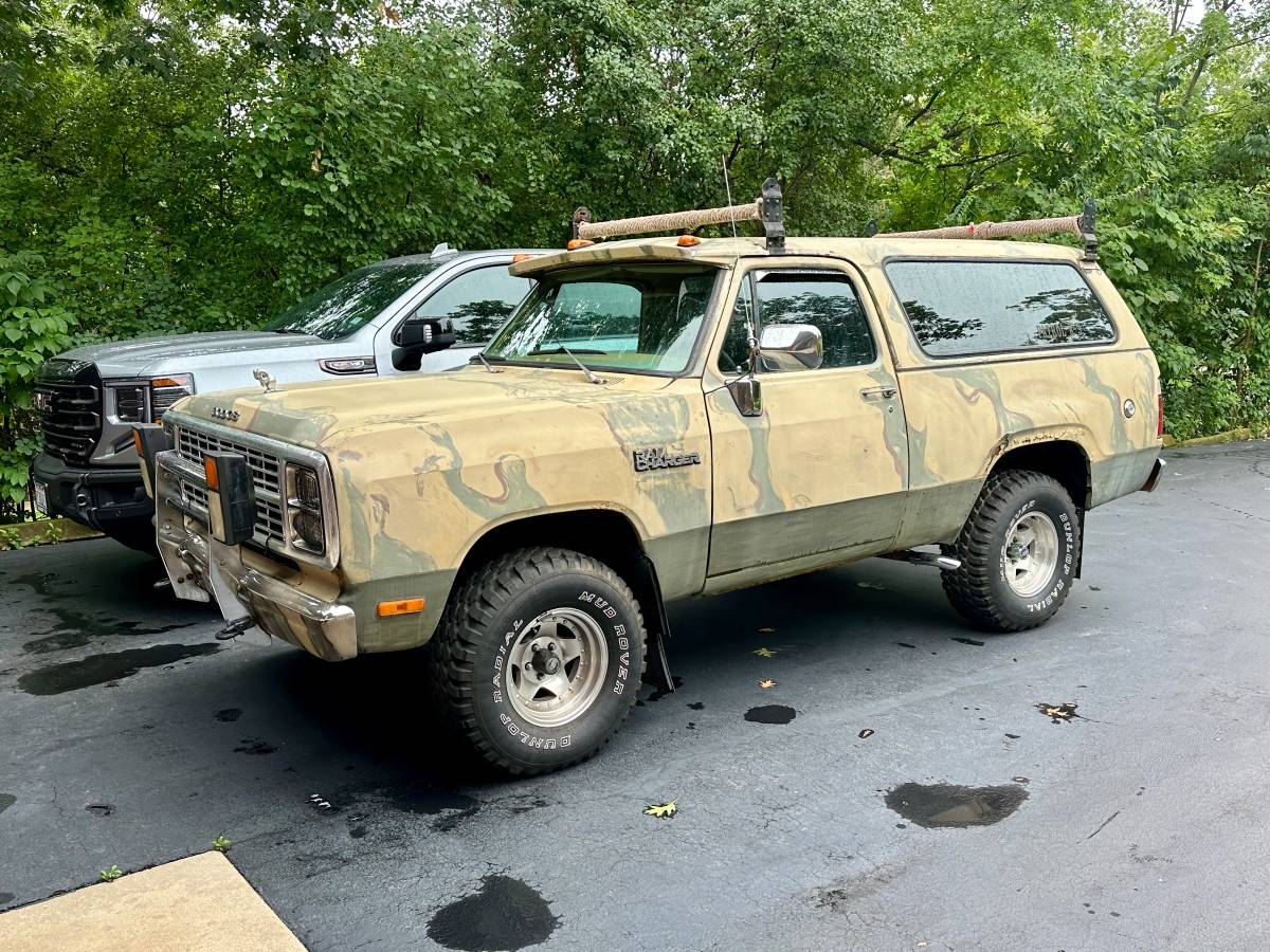 Dodge-Ramcharger-1979