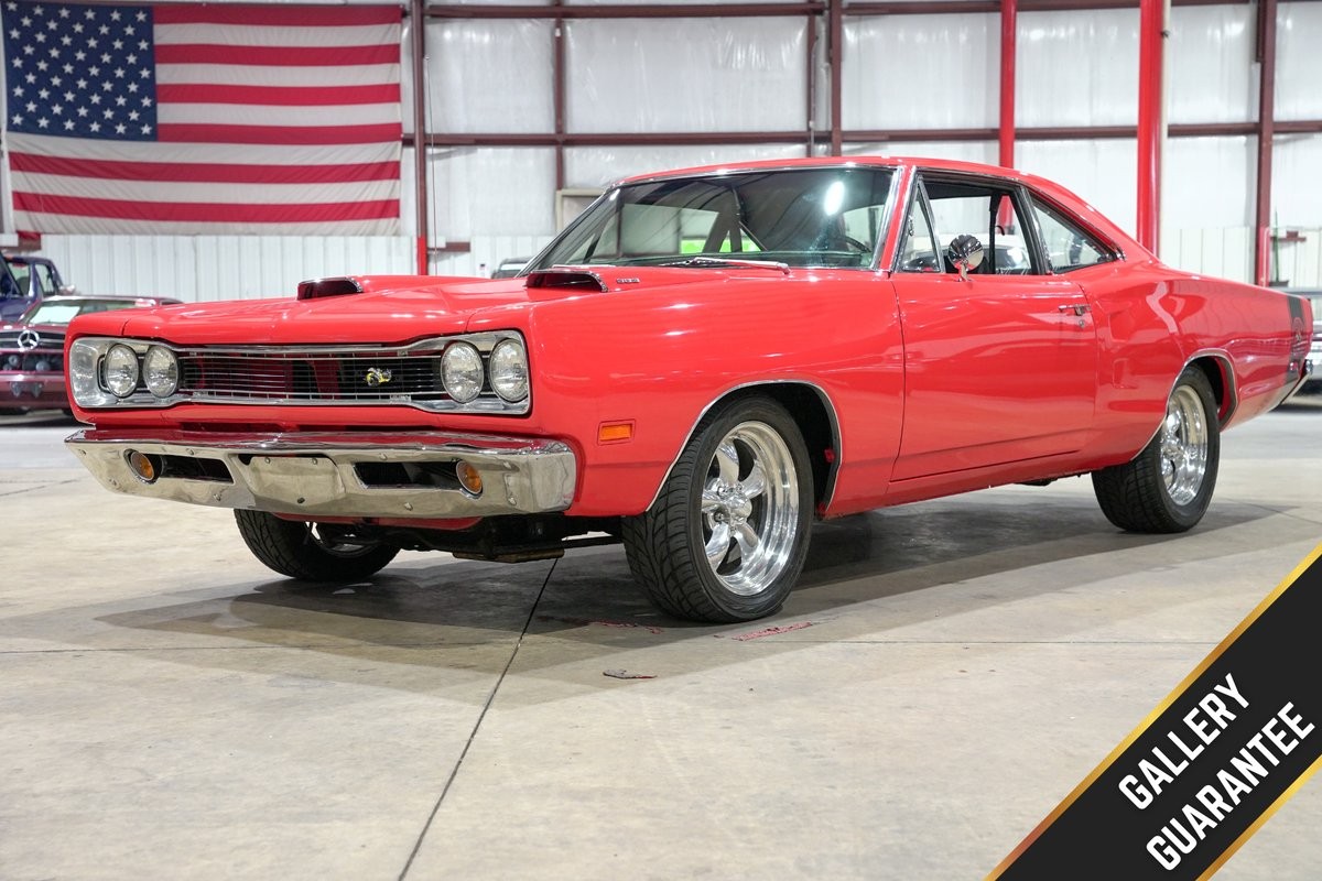 Dodge-Super-Bee-1969-Coupe-Black