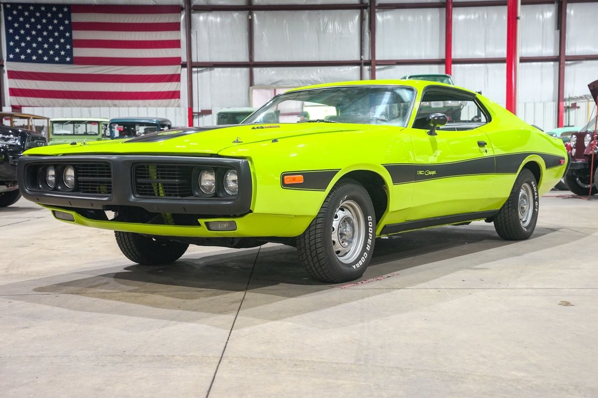 Dodge-Super-Bee-1973-Coupe-Black Dodge Super Bee 1973