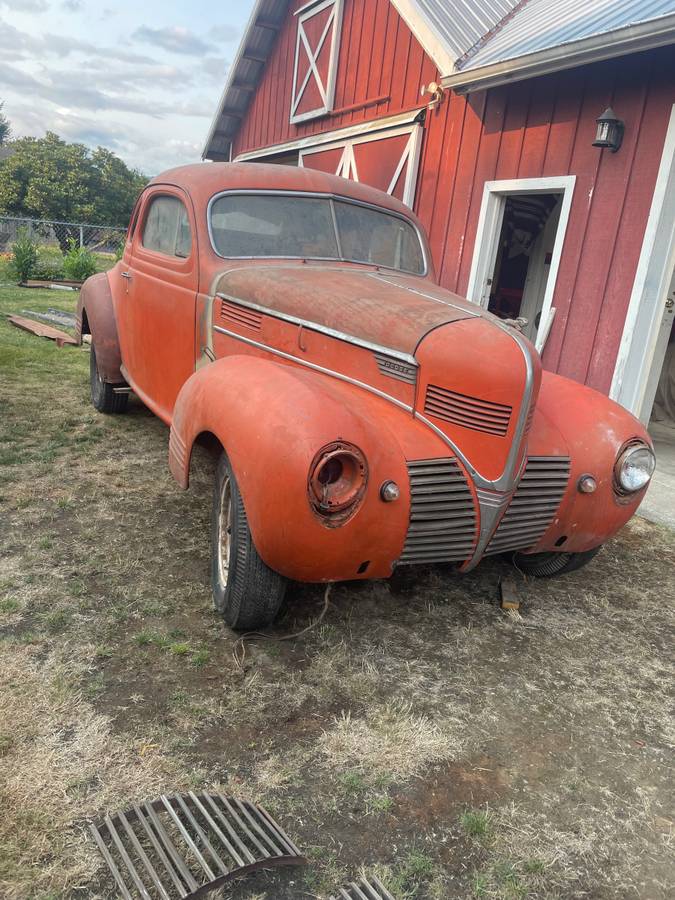 Dodge-Two-door-1939-orange